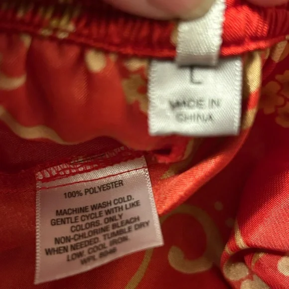 Morgan Taylor Red Satin Pajama Set with Gold Paisley Motif - Picture 10 of 11